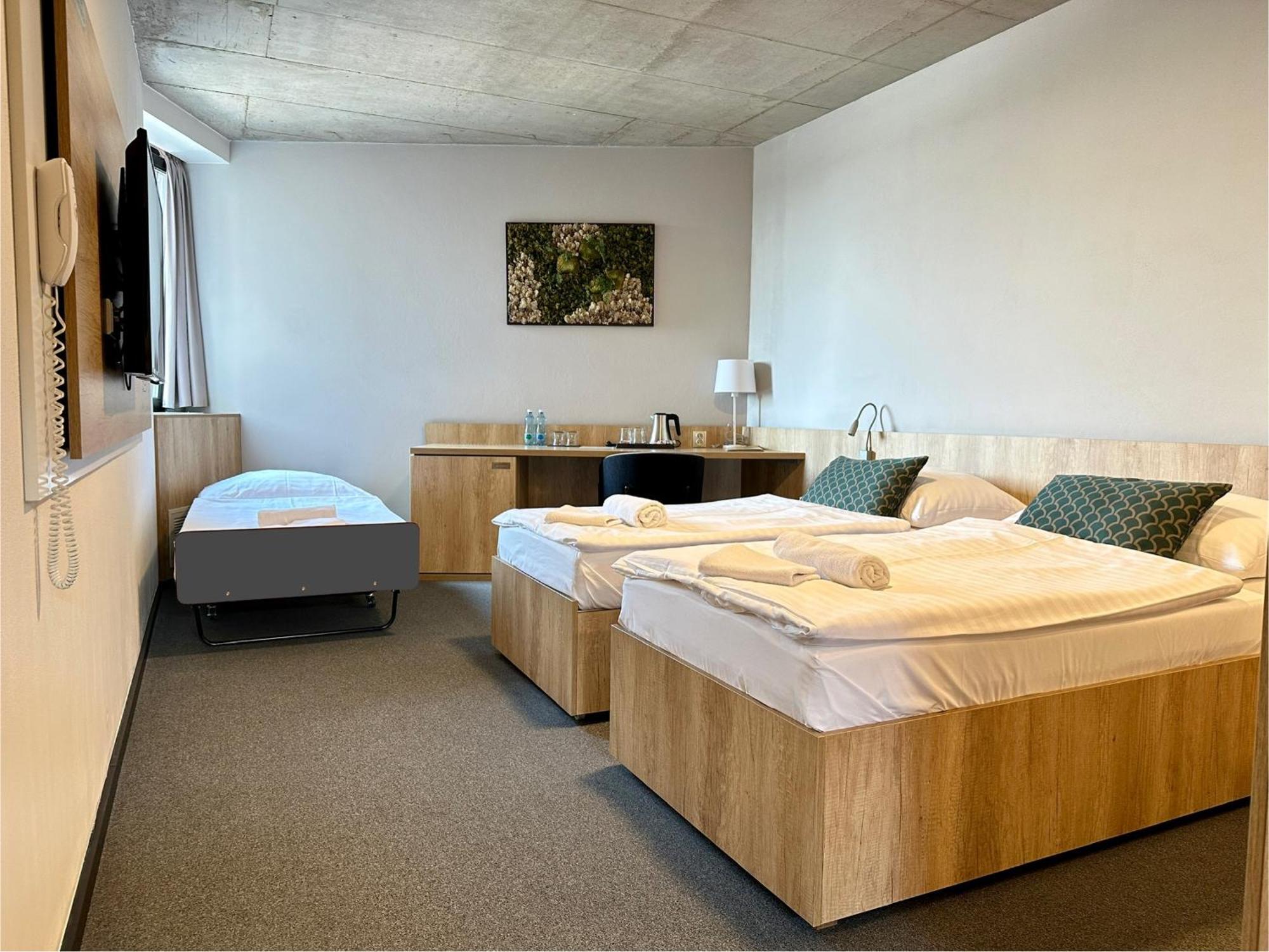 Hotel D1 Ostrovačice Zewnętrze zdjęcie